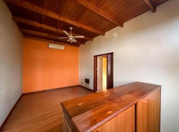 PH · 67m² · 4 Ambientes · Alquiler PH de 2 Dorm. Barrio Godoy, Rosario