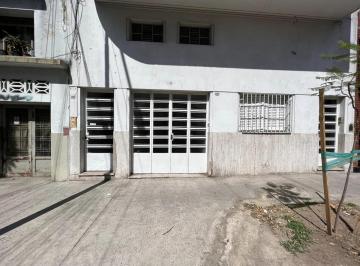 PH · 84m² · 4 Ambientes · 1 Cochera · PH - Boedo