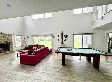 Casa · 300m² · 5 Ambientes · 2 Cocheras · Casa en Venta Fincas de San Vicente Golf