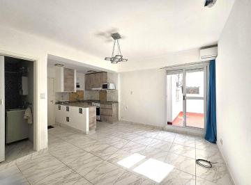 Departamento · 38m² · 2 Ambientes · Venta 2 Ambientes con Patio San Nicolás Reciclado