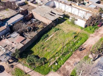 Terreno · 895m² · Venta Terreno en Esquina 895 m² – 3 Lotes – Loma Grande, Merlo