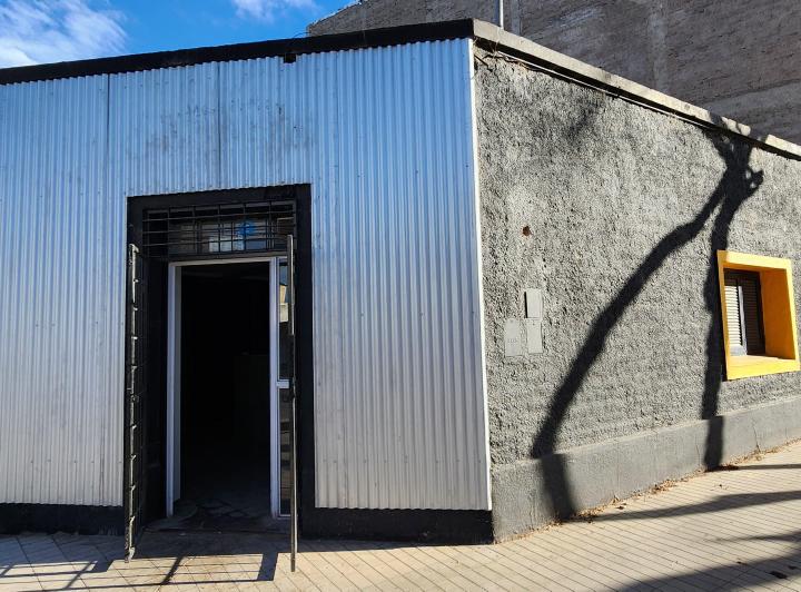 Local comercial · 100m² · 2 Ambientes
