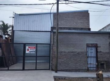 Bodega-Galpón , Ciudad de Santa Fe · Galpon a 20 m de Facundo Zuviria