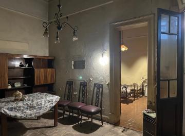 PH · 70m² · 2 Ambientes · Venta PH 2 Amb Barracas con Local Al Frente