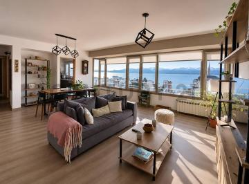 Departamento · 123m² · 5 Ambientes · 1 Cochera · Venta Dúplex Céntrico con Vista Al Lago
