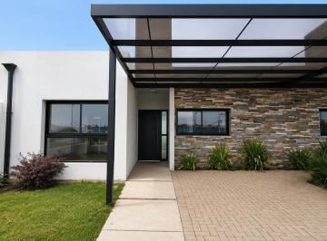 PH · 95m² · 2 Ambientes · 2 Cocheras · Duplex en San Ignacio Village Planta Baja