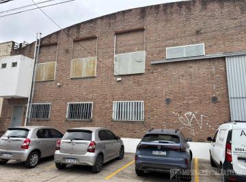Depósito · 590m² · 4 Ambientes · 6 Cocheras · Titularía Excelente Deposito con Oficinas. Inmejorable Ubicación a Dos Cuadras del Acceso a Tigre.