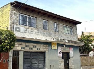 Casa · 280m² · 3 Ambientes · Venta Casa con Gimnasio y Centro de Estetica