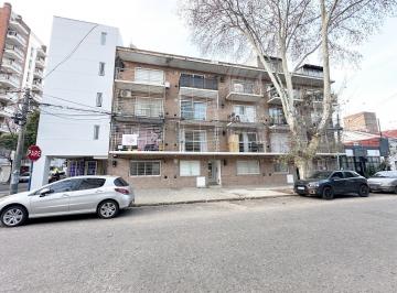 Departamento · 26m² · 1 Ambiente · Departamento en Venta, República de La Sexta, Rosario, Loft Dividido a 1 Dormi con Patio