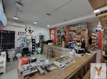 Fondo de comercio · 130m² · 4 Ambientes · Fondo de Comercio en Venta - 2 Baños - 130 m - Ezeiza