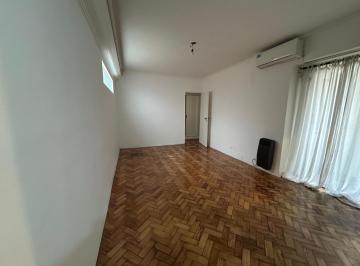 Departamento · 60m² · 3 Ambientes · Alquiler 3 Ambientes Excelente Ubicación, Frente Al Shopping Distrito Arcos