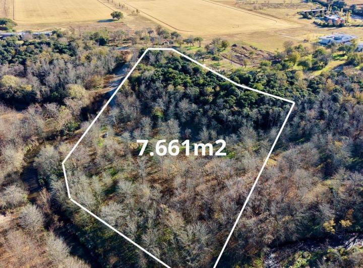 Terreno · 7631m²