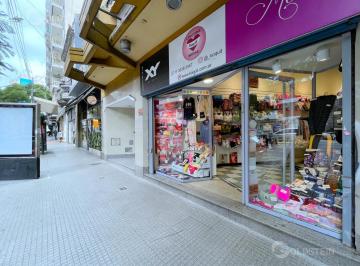 Local comercial · 145m² · Local | Corrientes, Avda. Al 4700