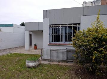 Casa · 138m² · 6 Ambientes · 2 Cocheras · Venta Casa 3 Dorm. Barrio Chateau Carreras Cordoba
