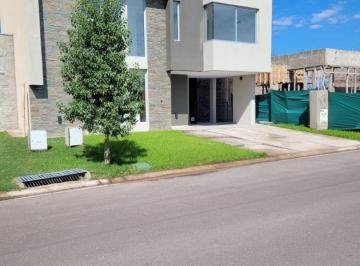 POM-POM-31_2 · Casa en Venta a Estrenar en Cortaderas III, Rodeo de La Cruz
