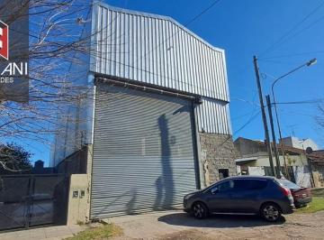 Bodega-Galpón · 400m² · 1 Ambiente · Excelente Galpon 400 m² Cub en Zona Industrial