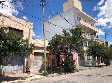 Casa · 139m² · 3 Ambientes · Propiedad P/ Refacción o Desarrollo B° Pueyrredón