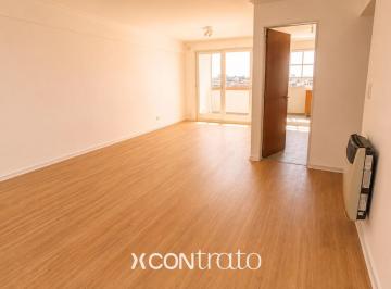 Departamento · 70m² · 3 Ambientes · 1 Cochera · Departamento de 2 Dorm. con Cochera – Av Pueyrredón Al 600
