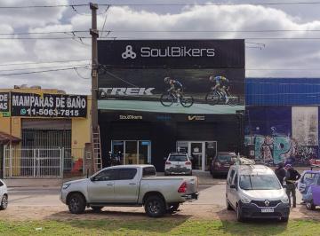 Local comercial de 6 ambientes, Pilar · ¡Excelente Local Comercial en Alquiler Sobre Colectora Panamericana, Pilar!