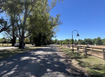 Terreno · 1008m² · Terreno en Venta de 1.008 m² con Vista a Laguna en El Campo Fincas Exclusivas Cardales. Gba Norte