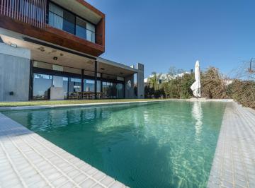 Casa · 240m² · 4 Ambientes · 2 Cocheras · Venta Casa 4 Ambientes Puertos del Lago Acacias, Escobar
