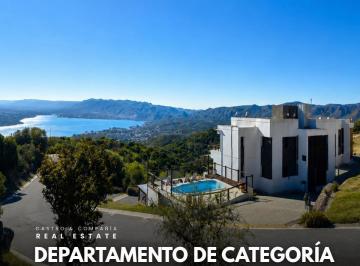 Departamento · 70m² · 4 Ambientes · 1 Cochera · Venta Departamento de Categoría con Vistas Al Lago Pileta y Cochera en Barrio Privado Tierra Alta