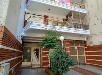 Departamento de 1 ambiente, Caballito · Departamento de 1 Amb. Super Amplio en Alquiler - Av Avellaneda - Caballito