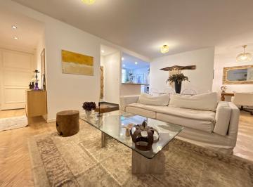 Departamento · 74m² · 3 Ambientes · Hermoso Apartamento 2 Dorm. en Ciudad Vieja