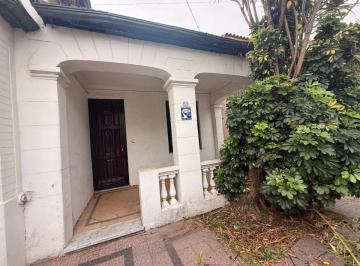 Casa de 4 ambientes, Lanús · Casa de 4 Ambientes en Venta