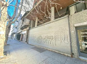 Local comercial · 467m² · Venta Local Comercial con Renta 6% Tres Cruces