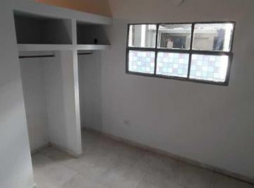 PH · 30m² · 2 Ambientes · PH 2 Ambientes Sin Expensas y Opcion Cochera en Alquiler en Lanús Oeste