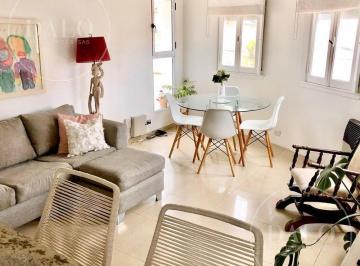 Casa · 120ha · 3 Ambientes · 3 Cocheras · Venta Casa Bernal Tres Ambientes Cochera Terraza Quincho