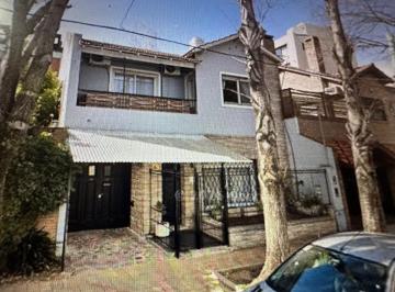 PH · 45m² · 2 Ambientes · PH en Alquiler La Lucila | Jardín y Parrilla