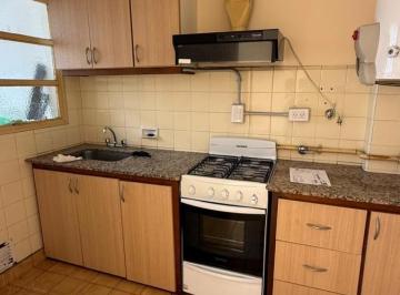 Departamento · 70m² · 4 Ambientes · Departamento en Alquiler 3 Dorm. - 2 Baños