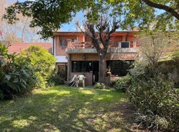 Casa · 187m² · 5 Ambientes · 2 Cocheras · Venta! Casa 5 Ambientes en Haedo Sur