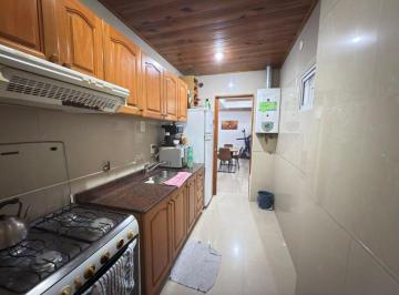Casa · 120m² · 3 Ambientes · 1 Cochera · Venta - Casa Dos Dorm. - Barrio Saladillo