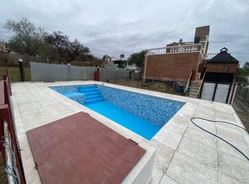 Casa · 368m² · 8 Ambientes · 1 Cochera · Venta Casa 4 Dorm con Pileta y Escritura Cabalango