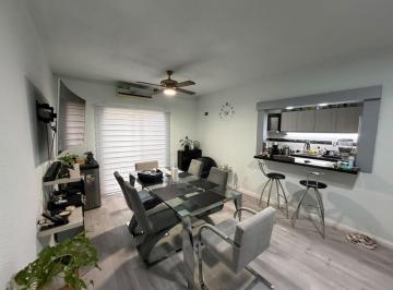 Departamento · 78m² · 4 Ambientes · Departamento Cuatro Ambientes en Venta en Wilde Apto Credito Reciclado a Nuevo