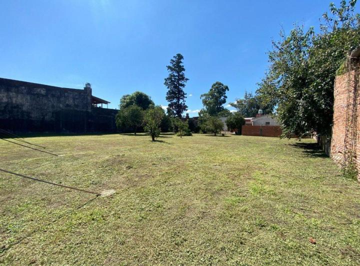 Terreno · 900m²