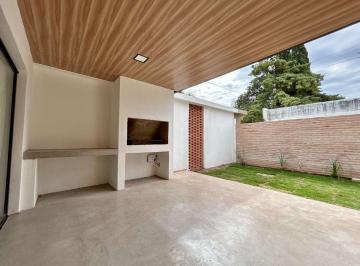 Casa · 100m² · 3 Ambientes · 1 Cochera · Venta Duplex 2 Dorm. Villa Quisquizacate
