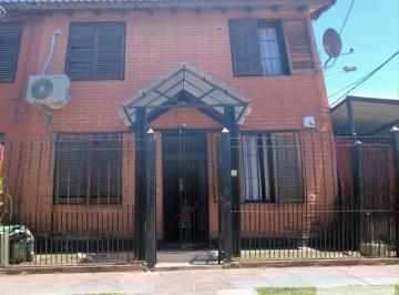 Casa · 100m² · 4 Ambientes · 1 Cochera · Casa en Venta - 3 Dorm. 2 Baños 1 Cochera - 180 m² - La Matanza