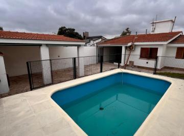 Consultorio de 4 ambientes, Córdoba · Tu Proximo Negocio - Facil Acceso