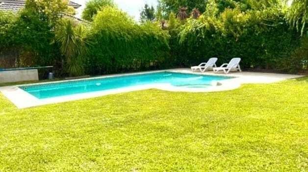 Casa · 300m² · 4 Ambientes · 1 Cochera