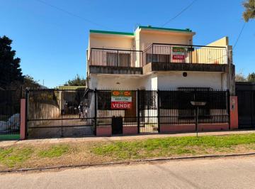 Casa de 5 ambientes, Malvinas Argentinas · Casa en Venta en Los Polvorines - Lote 500 M² 2 Plantas y Pileta