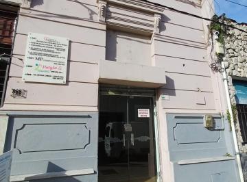 Local comercial · 50m² · Alquila Local en Pando
