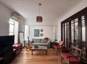 Casa · 200m² · 5 Ambientes · Espectacular Casa en San Telmo!