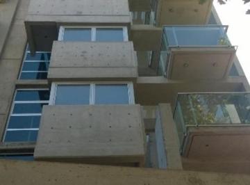 Departamento · 80m² · 3 Ambientes · 1 Cochera · Piso 3 Amb C/ 2 Balcones Al Frente y Contrafrente y Cochera