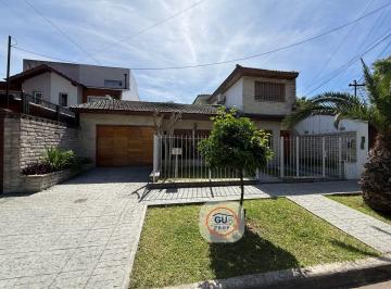 Casa de 4 ambientes, San Isidro · Casa 3 Amb C/cochera & Depto 2amb