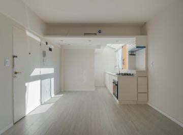 Departamento · 33m² · 2 Ambientes · Venta 2amb Refaccionado en Parque Chacabuco