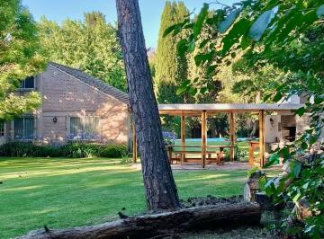 Casa de 5 ambientes, La Plata · Casa 3dor 3ba Amplio Lote Forestado